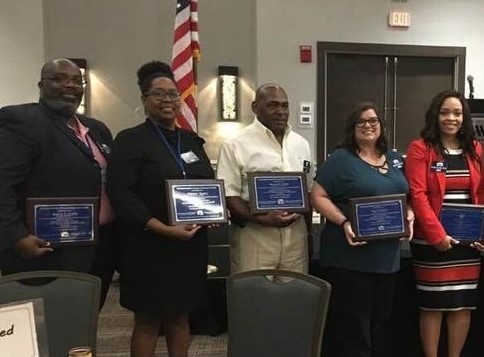 Melanie Nunley 2nd from left and GAHRA future leaders class.